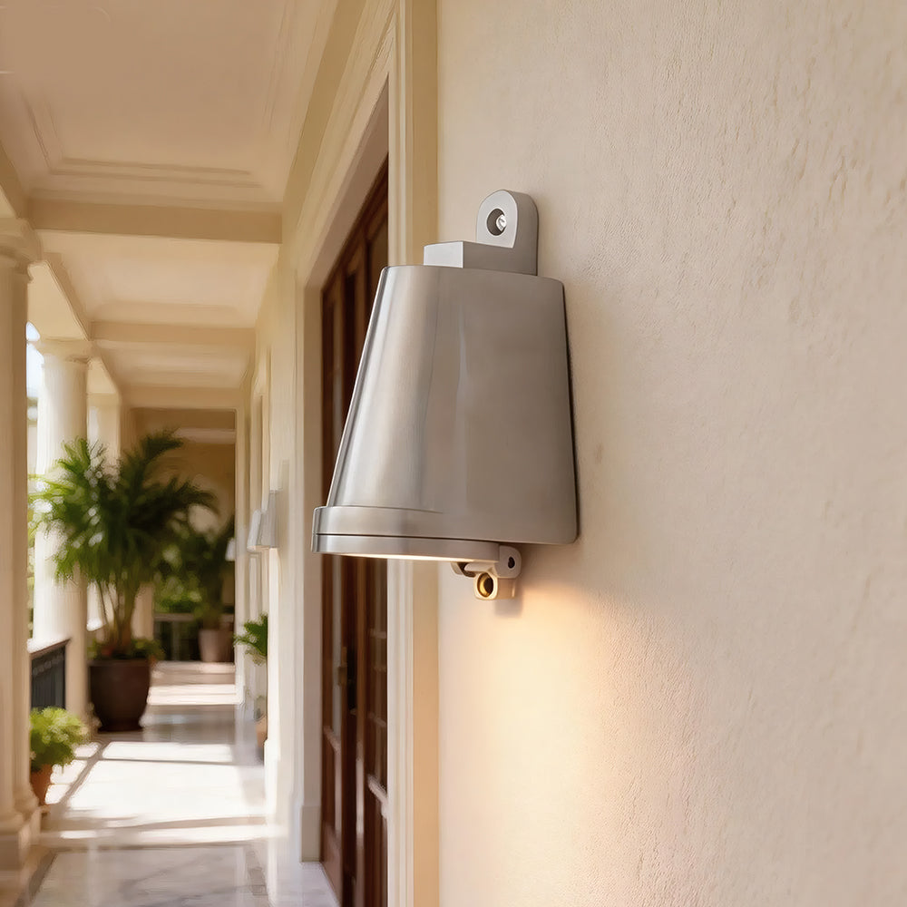 Minimalist Modern Waterproof Horseshoe Shaped Cast Aluminum Outdoor Wall Lamp