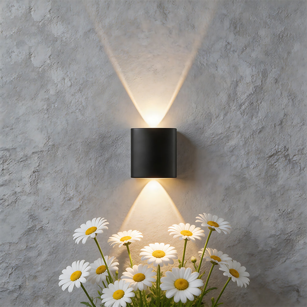 Minimalist Arc Waterproof Aluminum Outdoor Wall Light