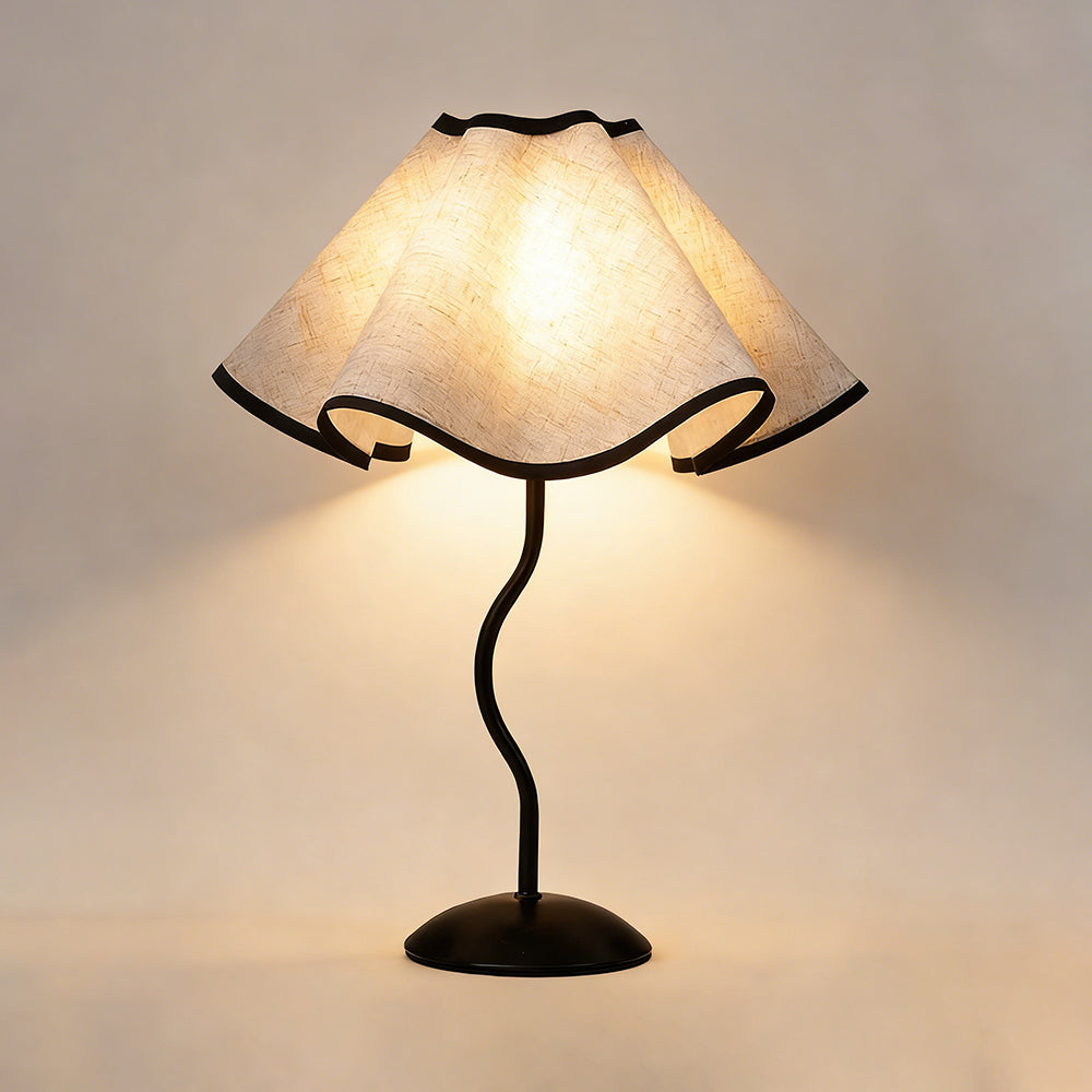 Vintage Simple Umbrella Pleated lron LED Table Lamp