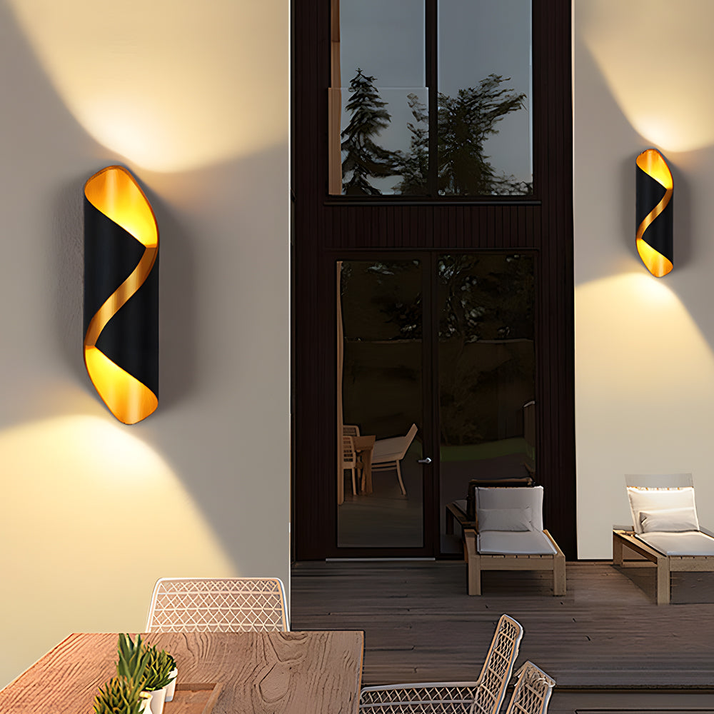 Fashion Minimalist S-Shaped LED Aluminum Wall Light