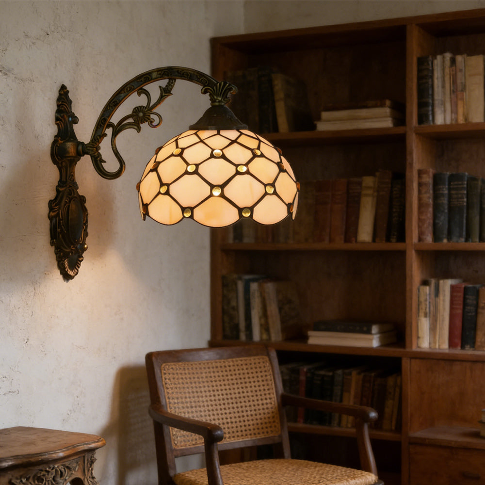 Creativity Delicate Tiffany Glass Bead Net Wall Light